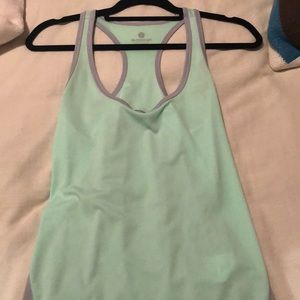 workout tank